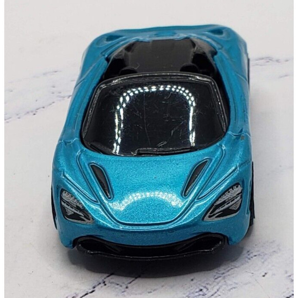 2021 Matchbox MBX Showroom #20 McLaren 720S Spider Blue With 5 Spoke Wheels - Picture 2 of 7